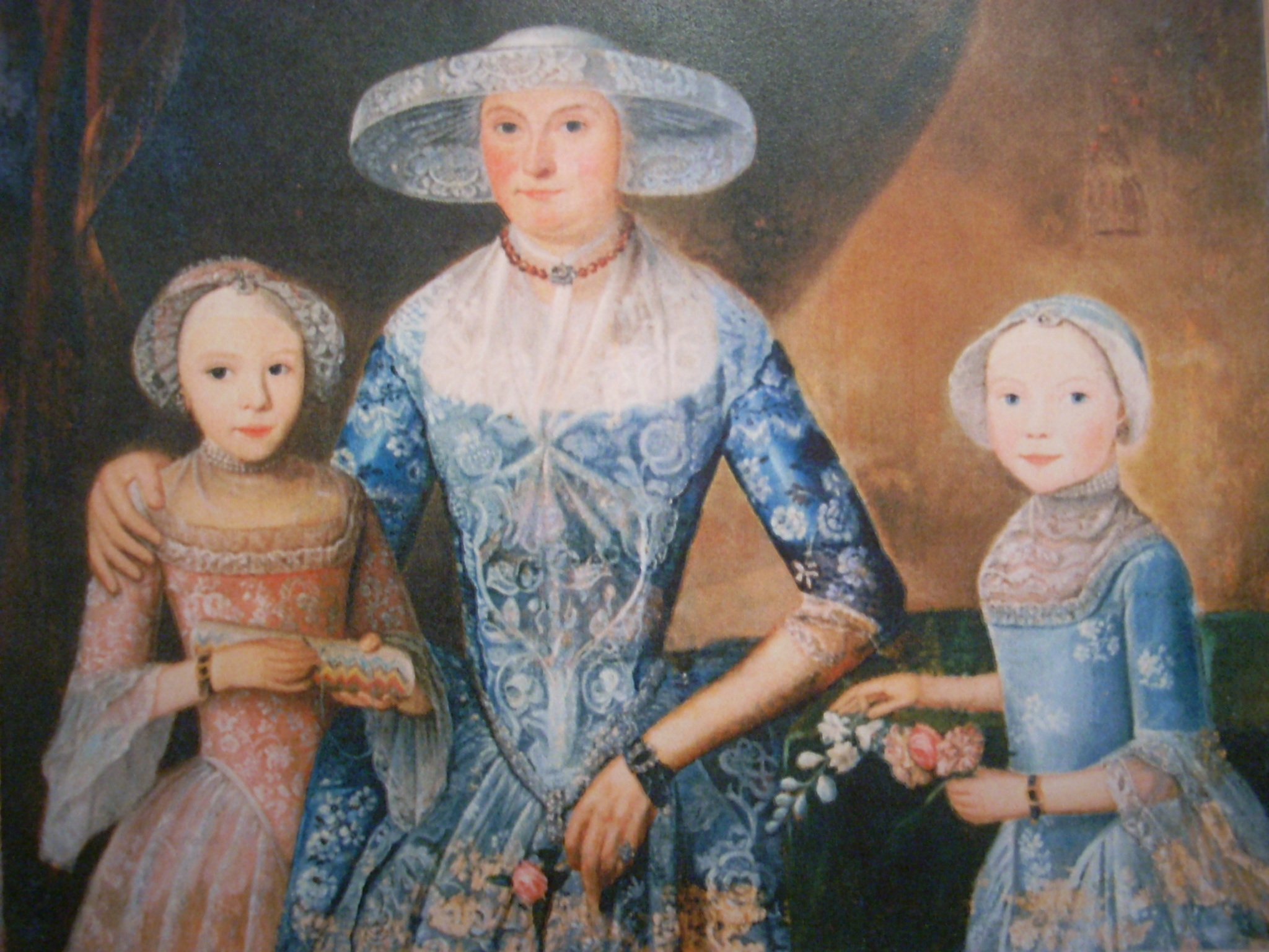 Portret van Elsje Schaaf en haar dochters Grietje en Aafke Talma, door Hendricus Antonius Baur ca 1768